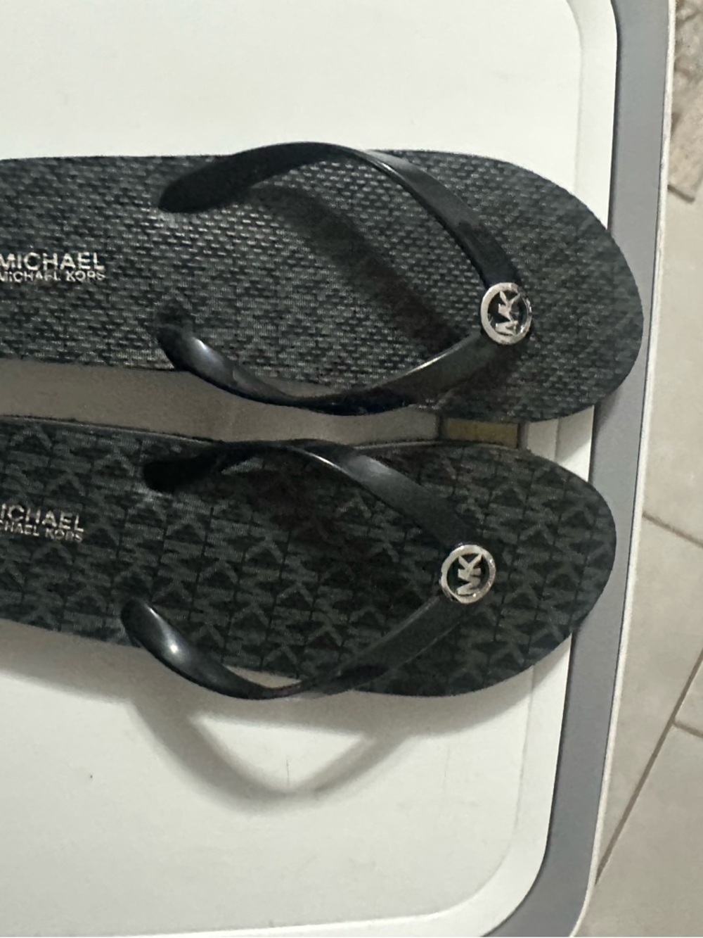 Michael Kors Black Logo-Accent Men's Flip Flops